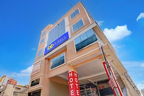 Fabhotel Cozy Stay