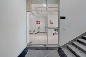 Fabhotel Cozy Stay