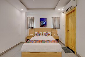 Fabhotel Na Grand