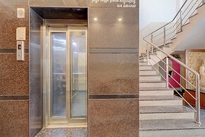 Fabhotel Na Grand