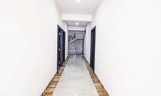Fabhotel Grand Valley