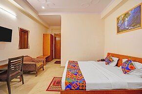 Fabhotel Hm Residency
