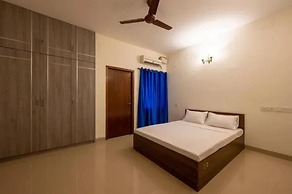 Fabhotel Nayana Square