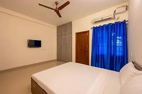 Fabhotel Nayana Square