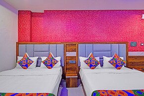 Fabhotel Sv Grand