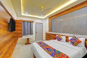 Fabhotel Sv Grand