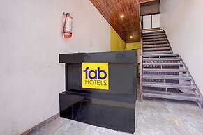Fabhotel Green Crystal