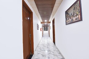 Fabhotel Yatri Inn