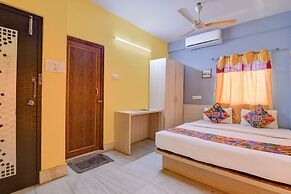 Fabhotel Yellow Rose