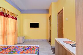 Fabhotel Yellow Rose