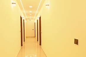 Fabhotel Pvs Grand