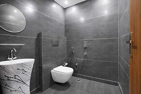 Fabhotel Grand Victory