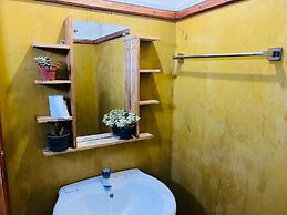 Sasru Holiday Home