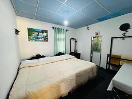 Sasru Holiday Home