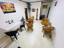 Sasru Holiday Home