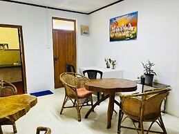 Sasru Holiday Home