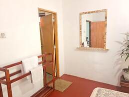 Sasru Holiday Home