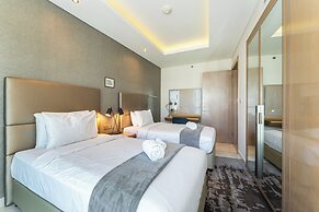PVH - Paramount - Upscale 2BR