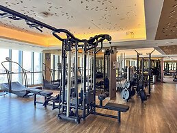 PVH - Paramount - Upscale 2BR