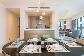 PVH - Paramount - Upscale 2BR