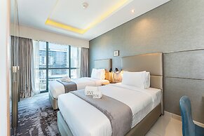 PVH - Paramount - Upscale 2BR