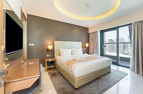 PVH - Paramount - Upscale 2BR