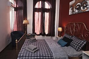 Antique Hostel