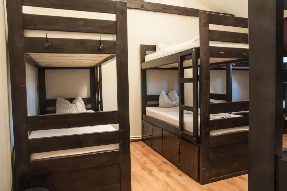 Antique Hostel