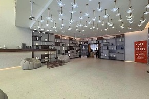 Vogue | Downtown close to Burj Khalifa | Dubai Mall