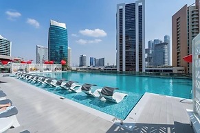 Vogue | Downtown close to Burj Khalifa | Dubai Mall