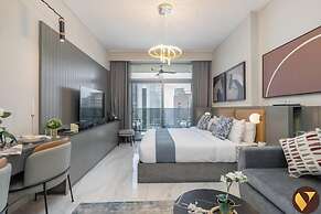 Vogue | Downtown close to Burj Khalifa | Dubai Mall