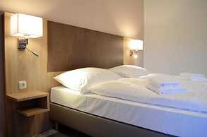 Hana Aparthotel