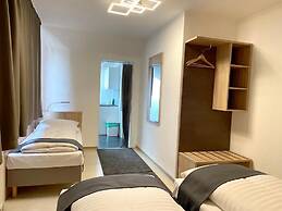 Hana Aparthotel