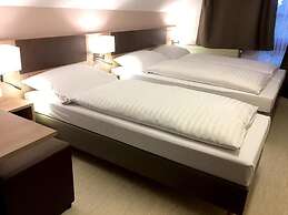 Hana Aparthotel