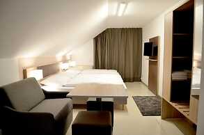 Hana Aparthotel