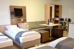Hana Aparthotel