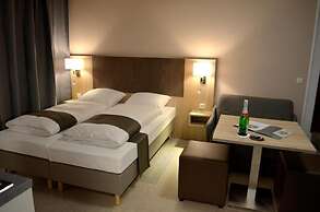 Hana Aparthotel
