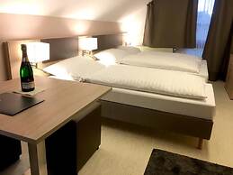 Hana Aparthotel