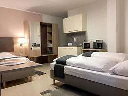 Hana Aparthotel