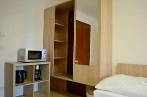 Hana Aparthotel