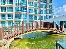 Pond & Sea View, Mactan Strait