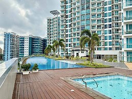 Pond & Sea View, Mactan Strait
