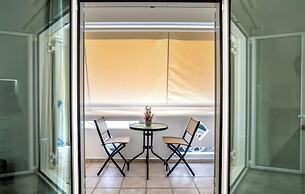 Eirini & Nicol Studio by Cretanhouses