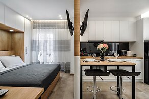 Eirini & Nicol Studio by Cretanhouses
