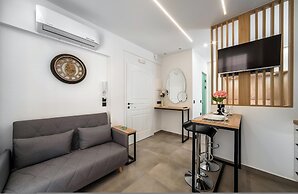 Eirini & Nicol Studio by Cretanhouses