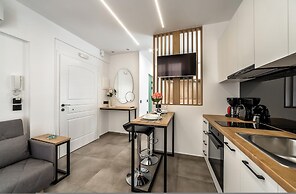 Eirini & Nicol Studio by Cretanhouses