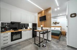 Eirini & Nicol Studio by Cretanhouses