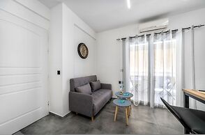Eirini & Nicol Studio by Cretanhouses
