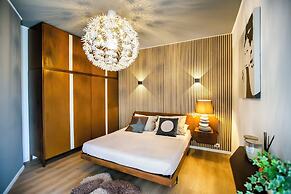 10 Floor Apartments