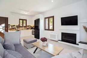 Villa Socrates Gardeno Luxury Sea View Pool Escape